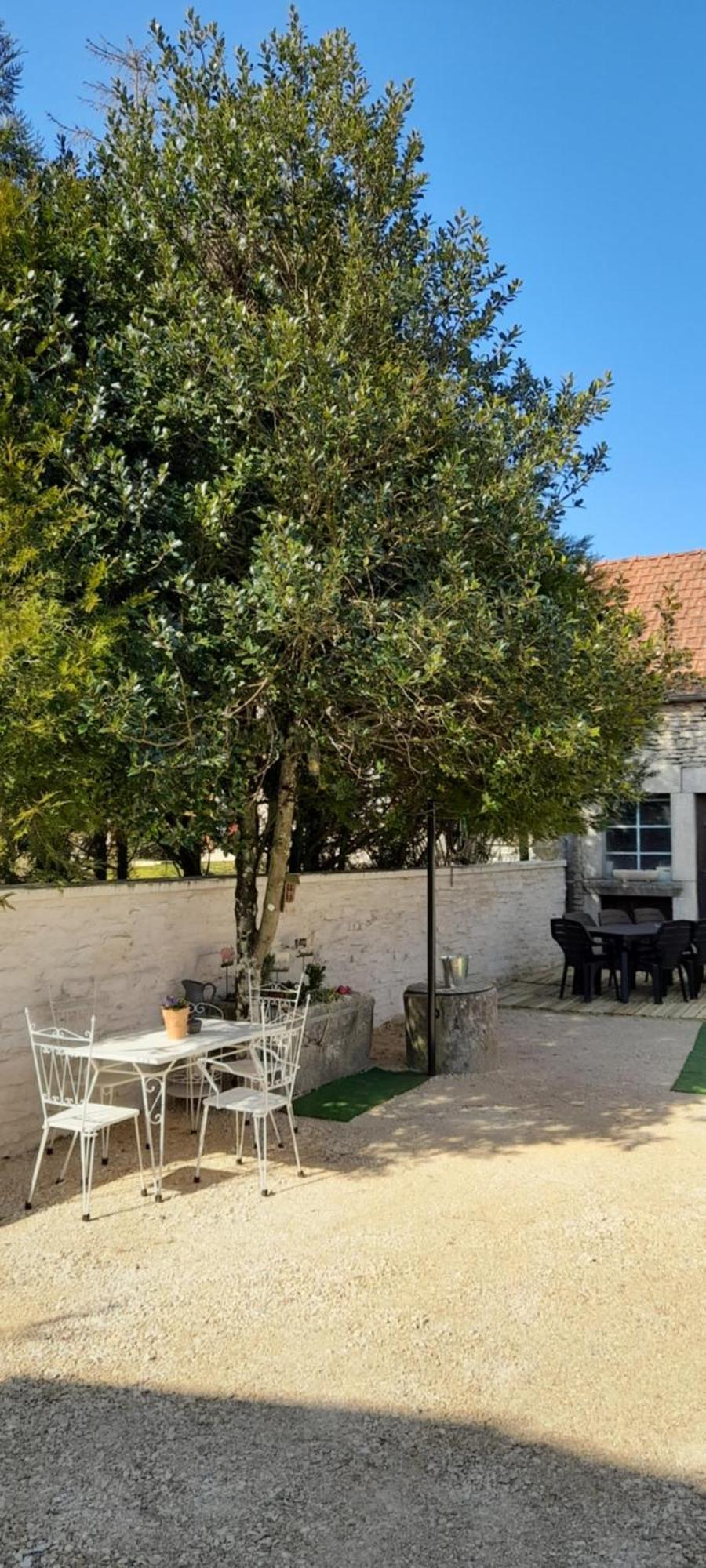 Gite Et Spa 21 Savigny-le-Sec Экстерьер фото