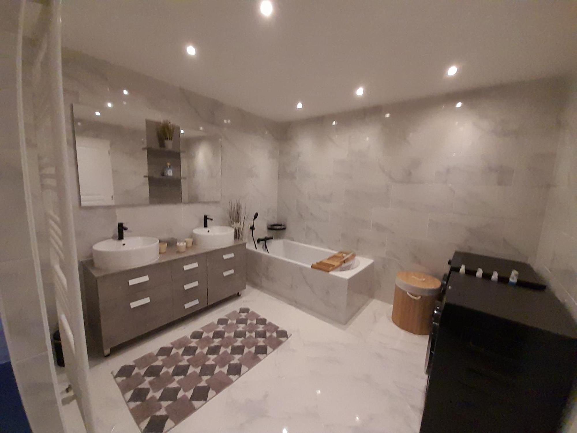 Gite Et Spa 21 Savigny-le-Sec Экстерьер фото
